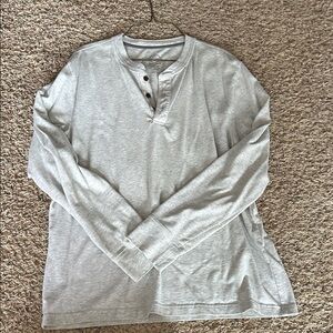 St. John’s men’s long sleeve